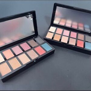 Lancome A Parisian Wanderlust Eye and Face Palette Lot Of 2